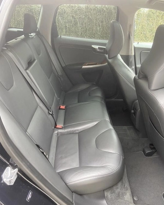 Volvo XC 60 cena 79900 przebieg: 85260, rok produkcji 2017 z Szydłowiec małe 436